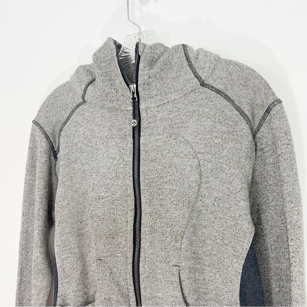 Lululemon On The Daily Hoodie Heathered Black / Heathered Dark Grey Size 4 - Picture 4 of 10